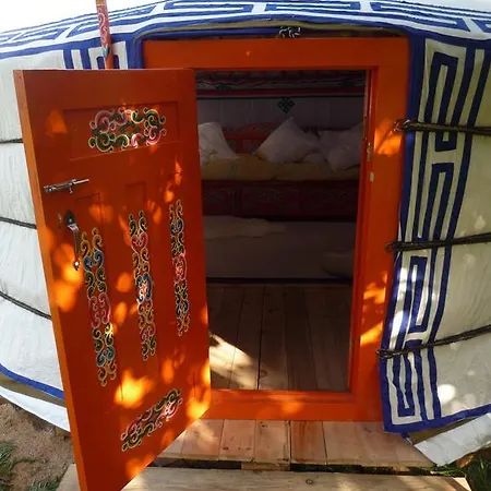 Yourte Nomade-lodge Lodge