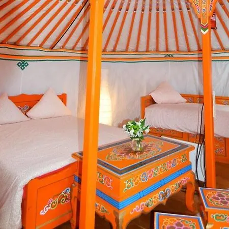 Yourte Nomade-lodge * La Chapelle-Gauthier (Seine-et-Marne)